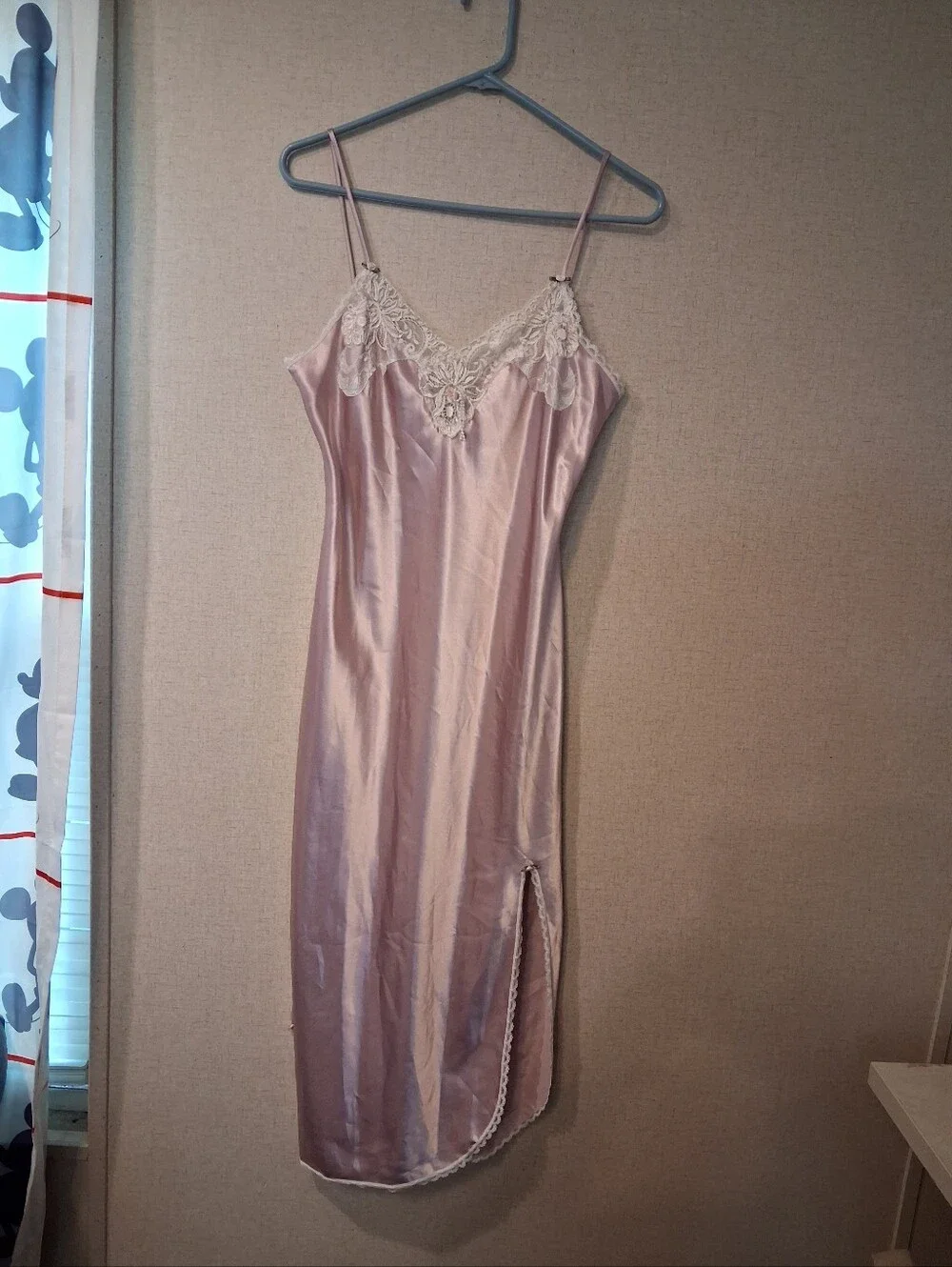 Vintage California Dynasty Elegant Pale Pink Satin Lace-Trim Slip Dress Sz S